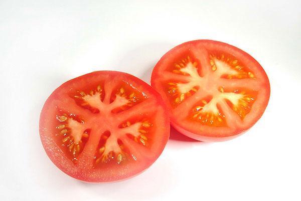 gesneden tomaten