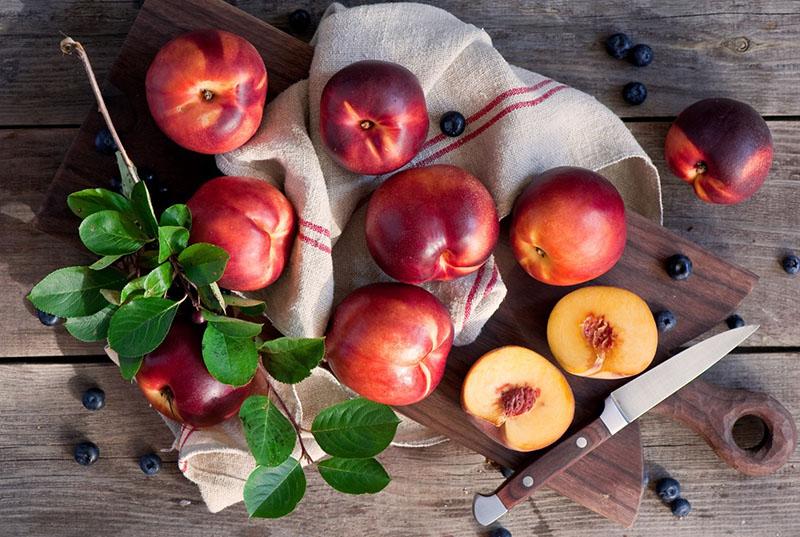 vruchten van nectarine met een unieke samenstelling